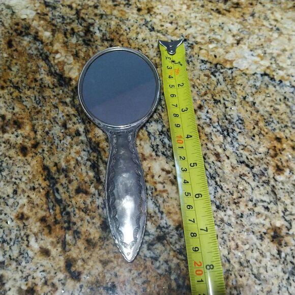 Vintage Victorian Ornate Silver Tone Handheld Vanity Round Mirror - Picture 3 of 5